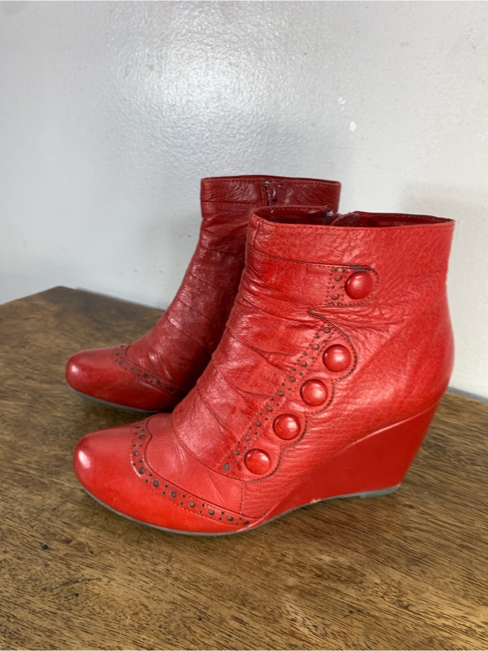 Miz mooze red leather wedge Delphi ankle boots